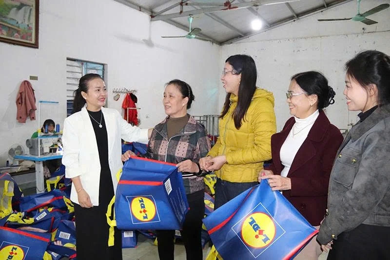 Sản xuất túi xuất khẩu thân thiện với môi trường