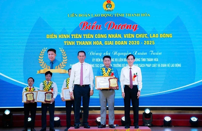 Người “giữ lửa” phong trào công đoàn Thanh Hóa