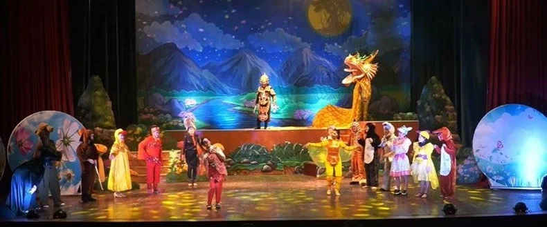 “Bữa tiệc” nghệ thuật kết hợp thông điệp văn hóa, giáo dục