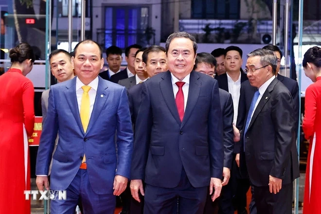 Lan tỏa cảm hứng, củng cố niềm tin xã hội vào sức mạnh của khoa học công nghệ