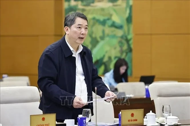 Bộ Tài chính thông tin về ngưỡng doanh thu miễn thuế đối với hộ, cá nhân kinh doanh