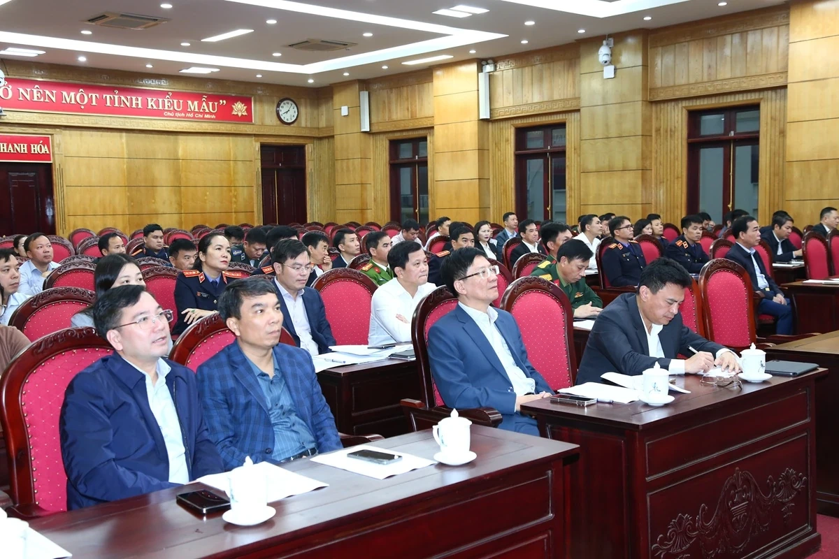 Kiên quyết, kiên trì ngăn chặn, đẩy lùi tham nhũng, lãng phí, tiêu cực