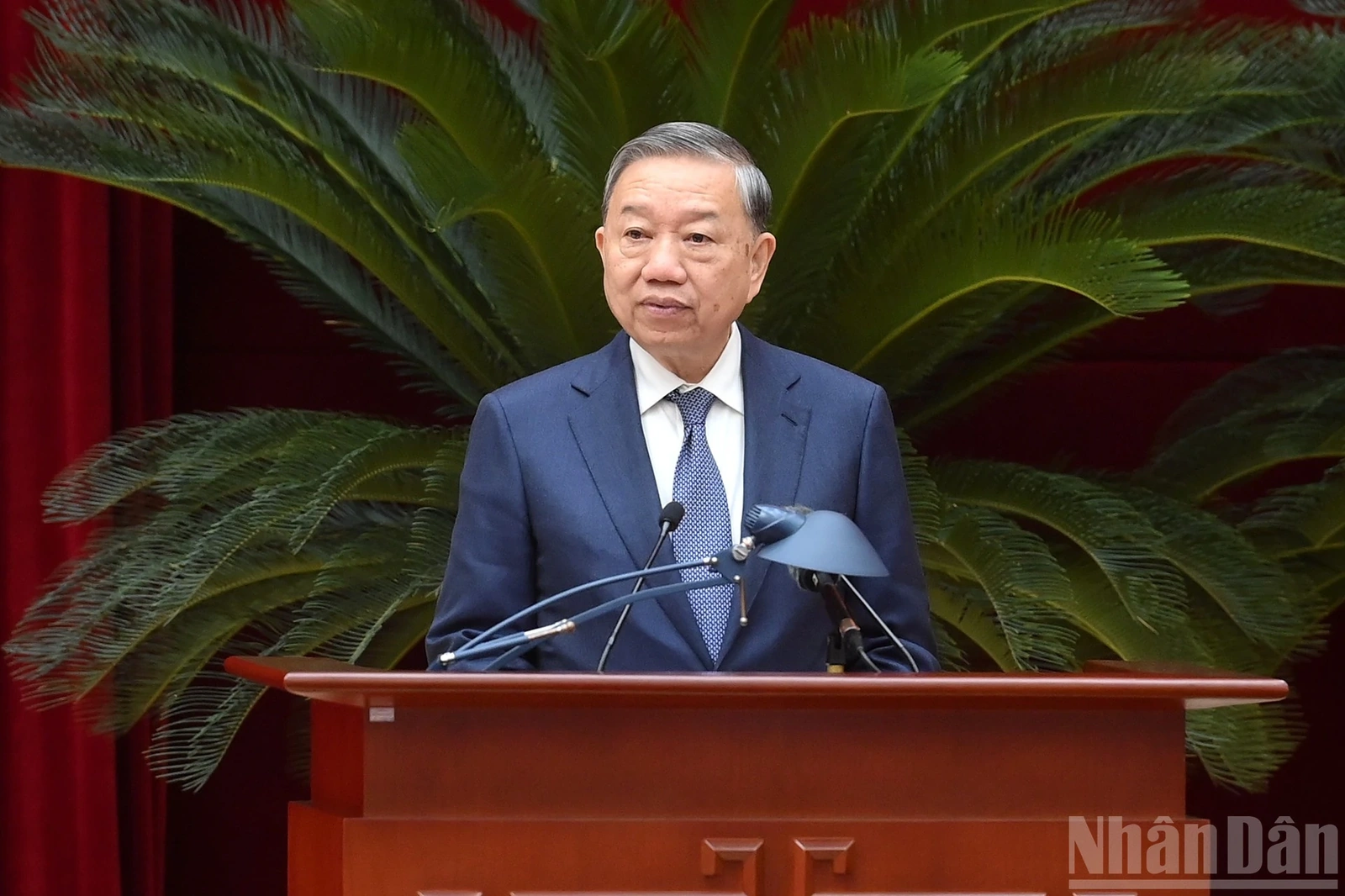 Kiên quyết, kiên trì ngăn chặn, đẩy lùi tham nhũng, lãng phí, tiêu cực