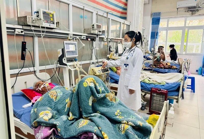 Tăng cường phòng, chống tác hại thuốc lá tại các cơ sở y tế