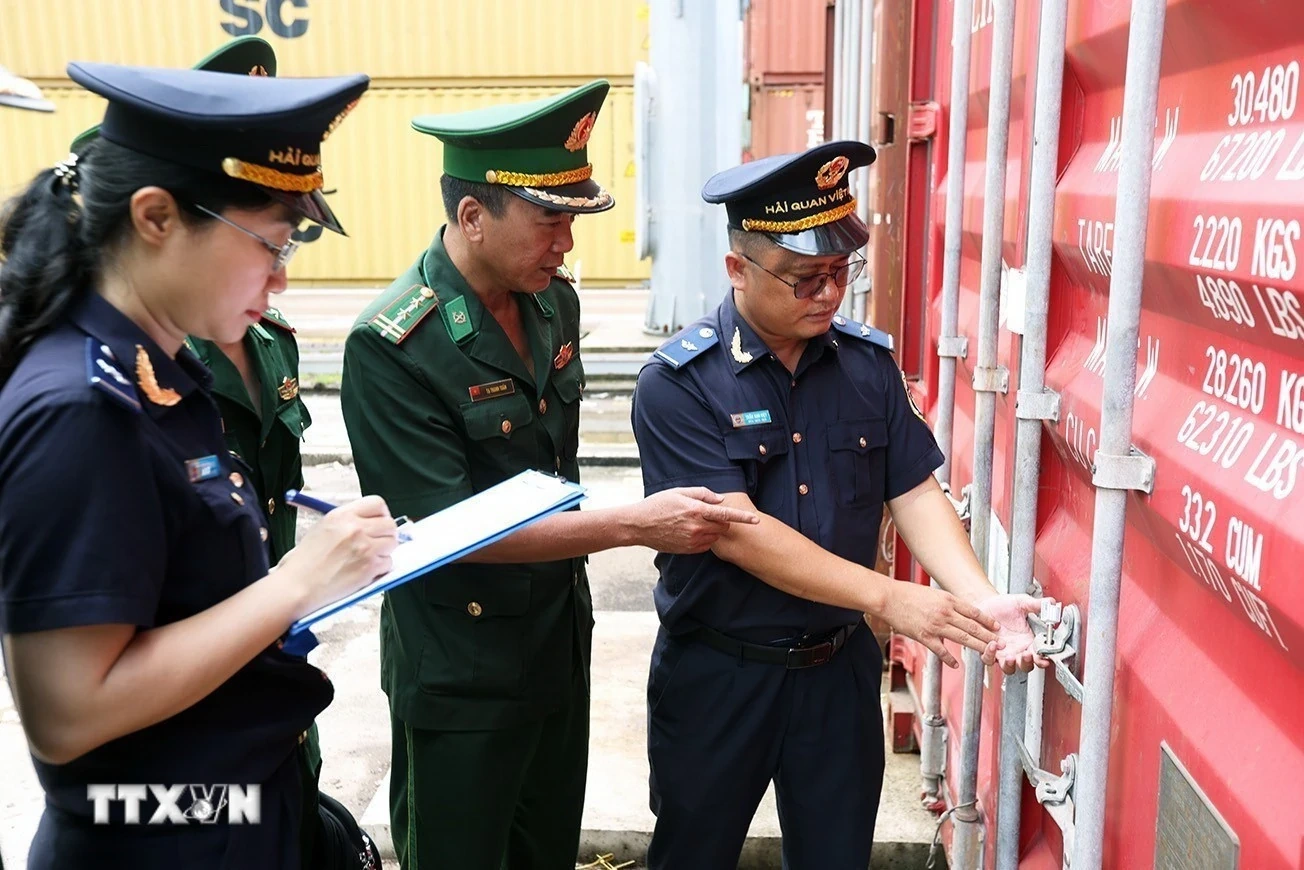 Bảo đảm nguồn cung phục vụ tiêu dùng dịp cuối năm và Tết Nguyên đán