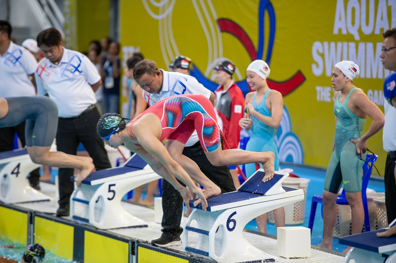 SEA Games 33: Phạm Thị Vân tiếp tục đi vào lịch sử Bơi Việt Nam