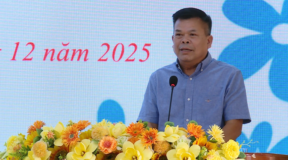 Hội đồng hương Thanh Hóa tại Cộng hòa Séc hỗ trợ người dân bị thiệt hại do bão