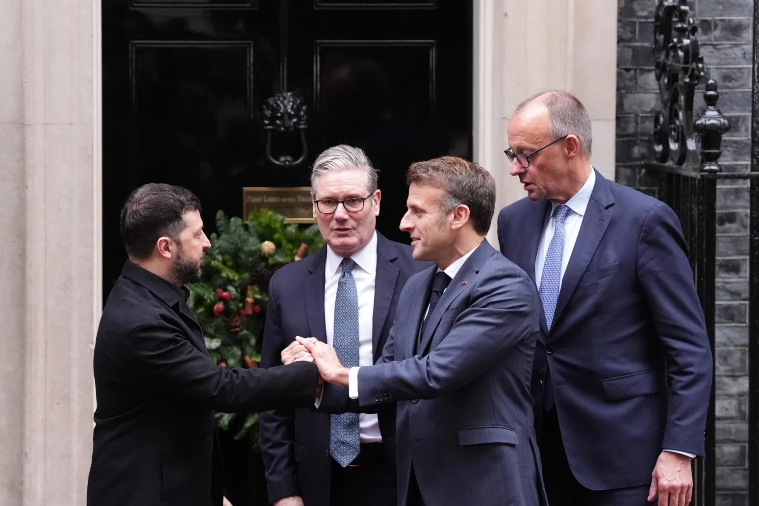 Tổng thống Zelensky tới London hội đàm với các nhà lãnh đạo Anh, Pháp và Đức