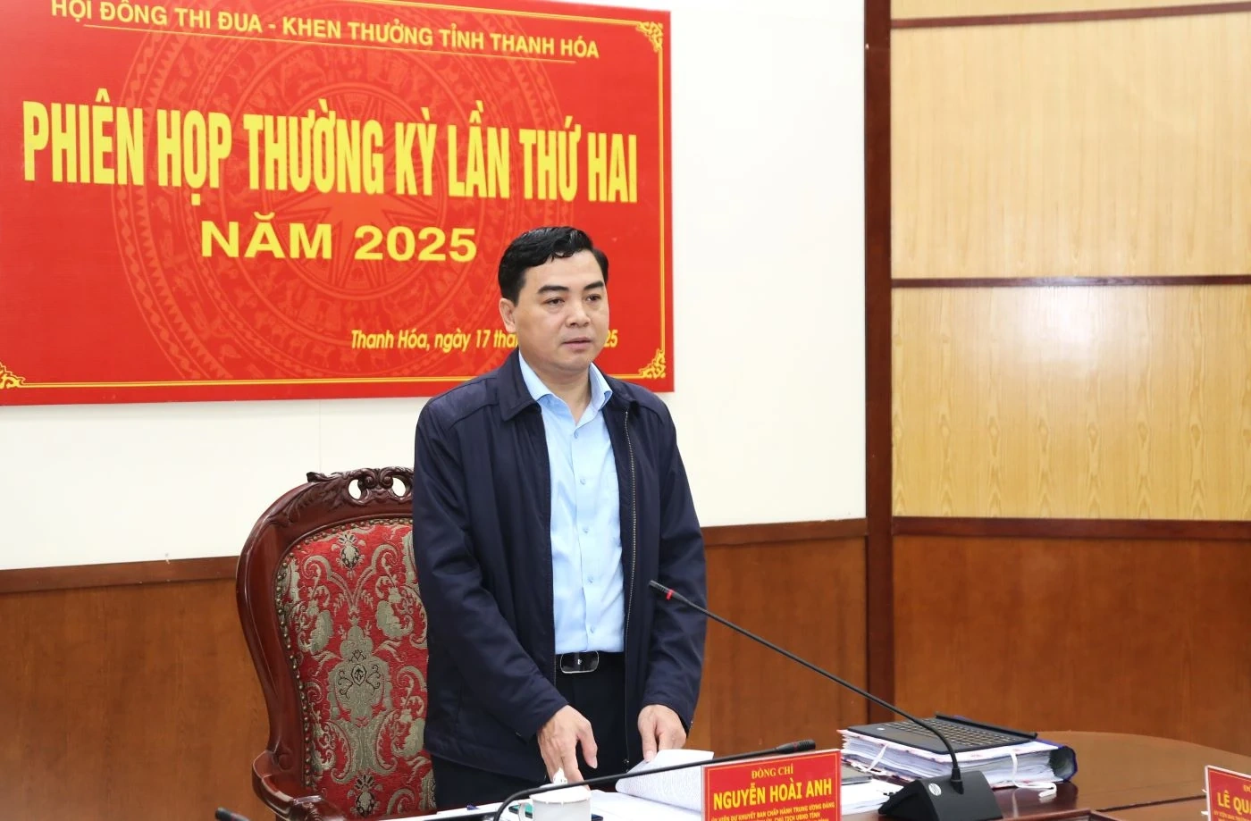 Xét chọn tập thể, cá nhân có thành tích xuất sắc đề nghị tặng thưởng các danh hiệu