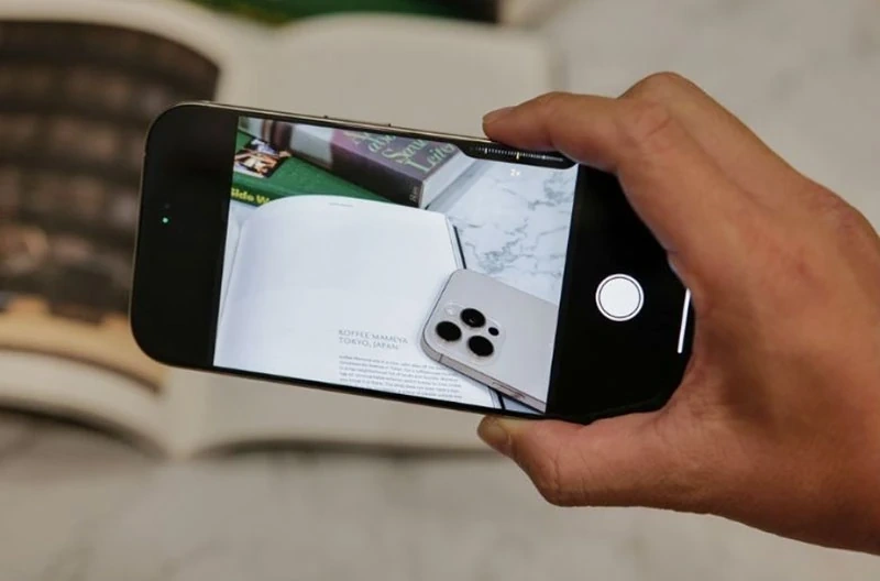 Nên chọn iPhone 15 Pro hay iPhone 16 Pro ở thời điểm cận tết 2026