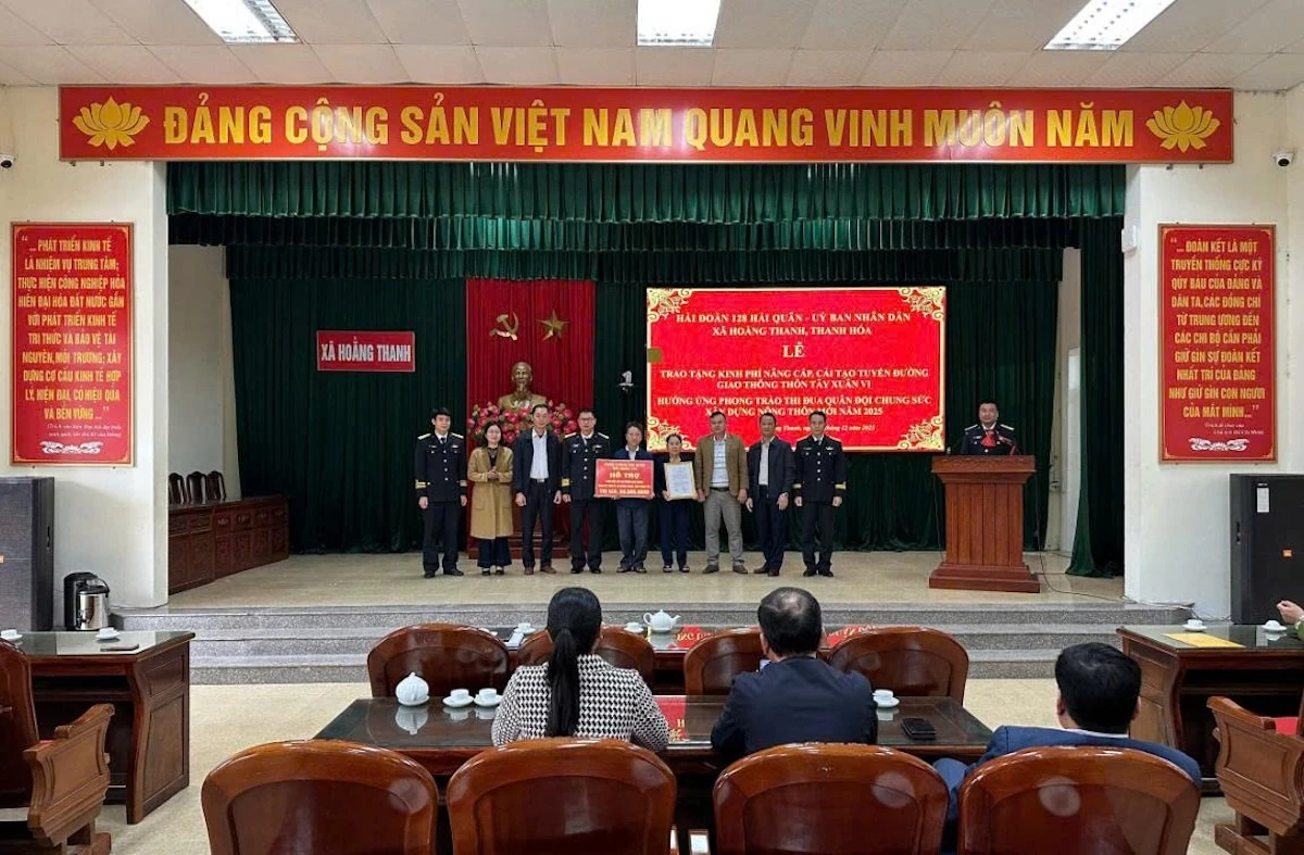 Hải đoàn 128 triển khai nhiều hoạt động hỗ trợ ngư dân vươn khơi, bám biển