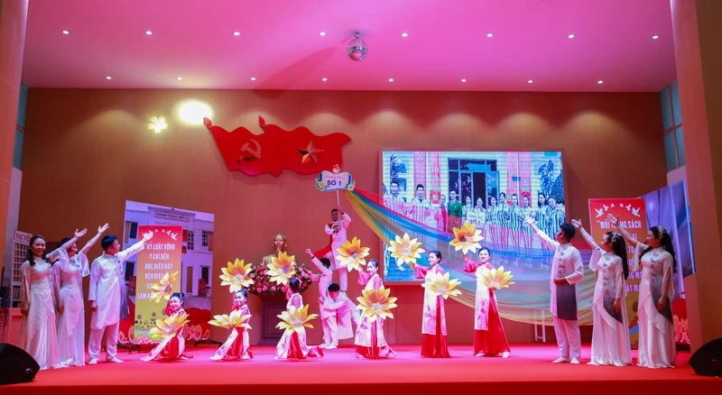 Cảm nhận về sách - Hội thi ý nghĩa cho phạm nhân