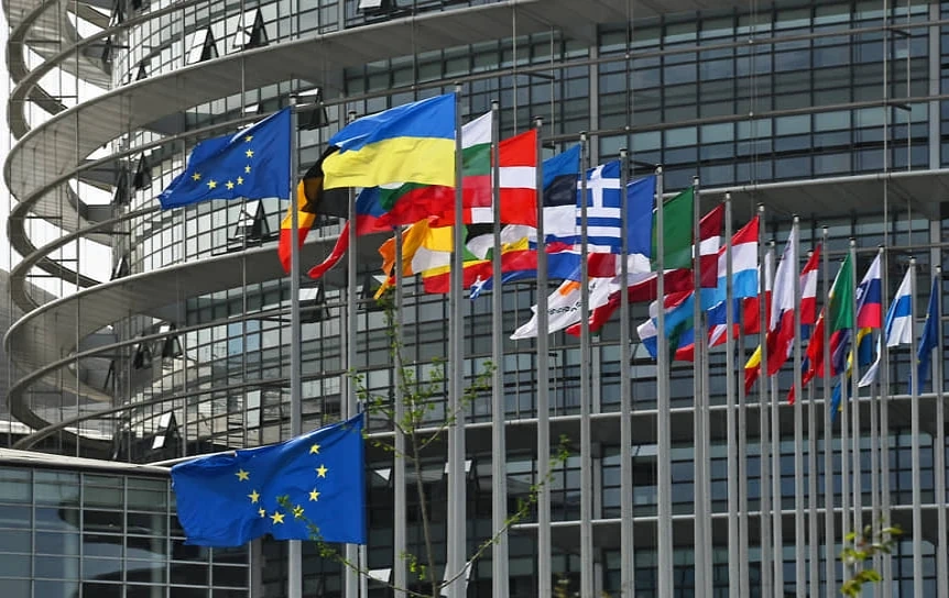 EC thông qua nghị quyết thành lập “Schengen quân sự”