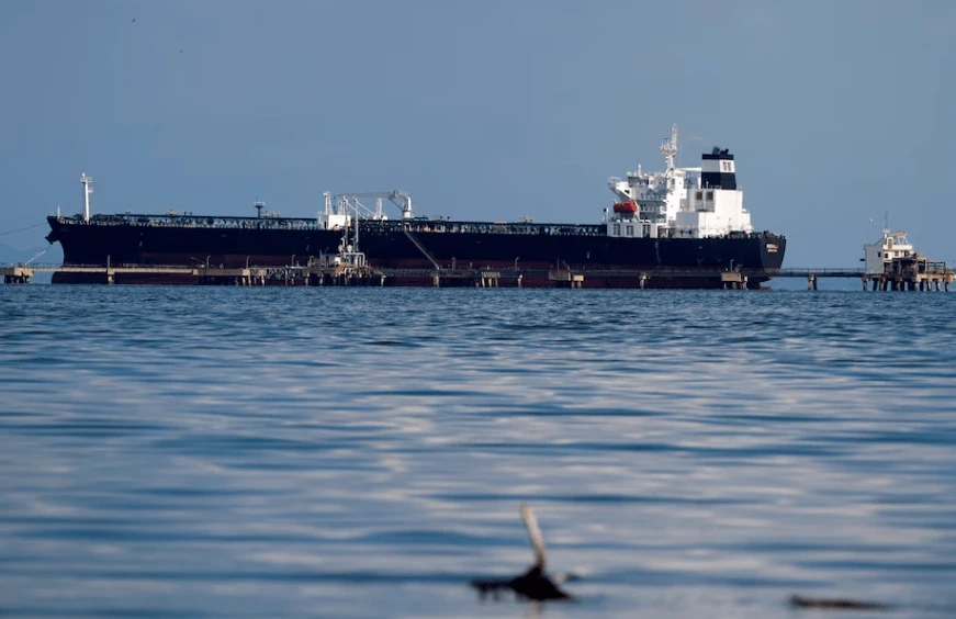 Venezuela yêu cầu HĐBA LHQ họp khẩn sau lệnh phong tỏa dầu của tổng thống Trump