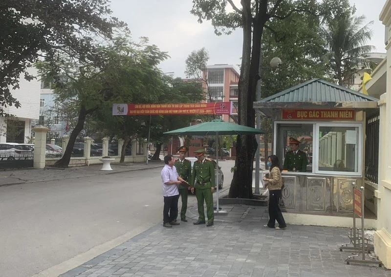 Lực lượng bảo vệ mục tiêu học và làm theo Bác