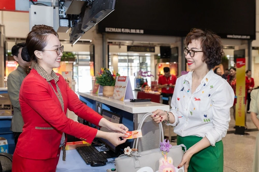 Các chuyến bay khởi hành từ TP HCM đi Thanh Hóa của Vietjet sẽ làm thủ tục tại Sảnh A , nhà ga T1, S ân bay Tân Sơn Nhất