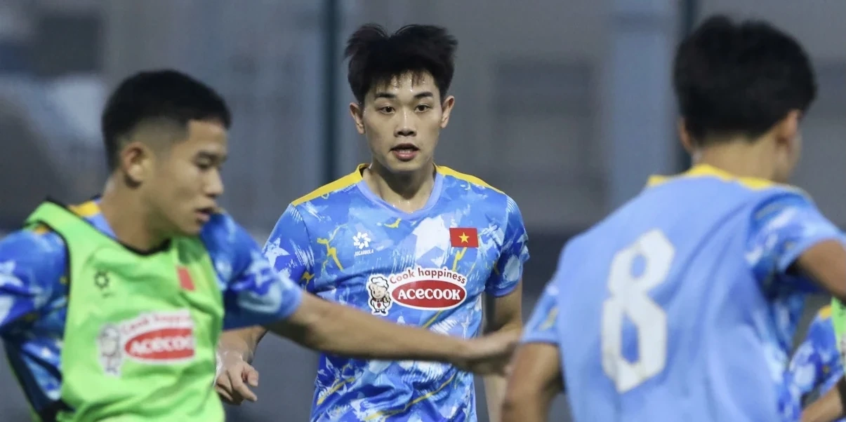 U23 Việt Nam khủng hoảng hàng công trước trận ra quân; Man City và Liverpool đánh rơi chiến thắng phút bù giờ