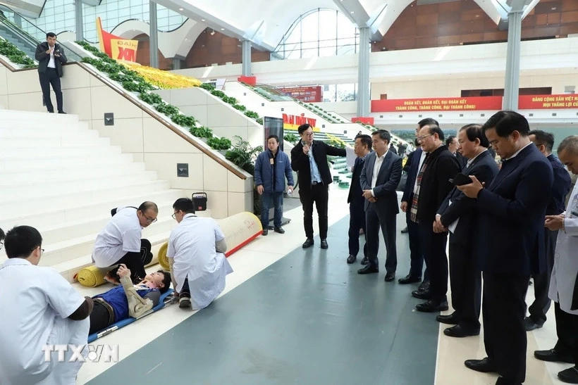 Diễn tập bảo đảm công tác y tế phục vụ Đại hội XIV của Đảng