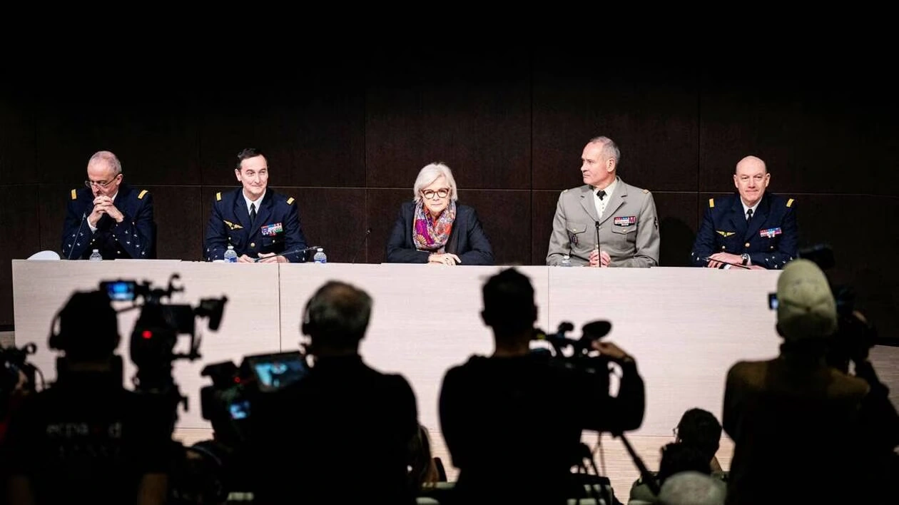 Pháp phát động chiến dịch tuyển quân theo mô hình nghĩa vụ quân sự tự nguyện