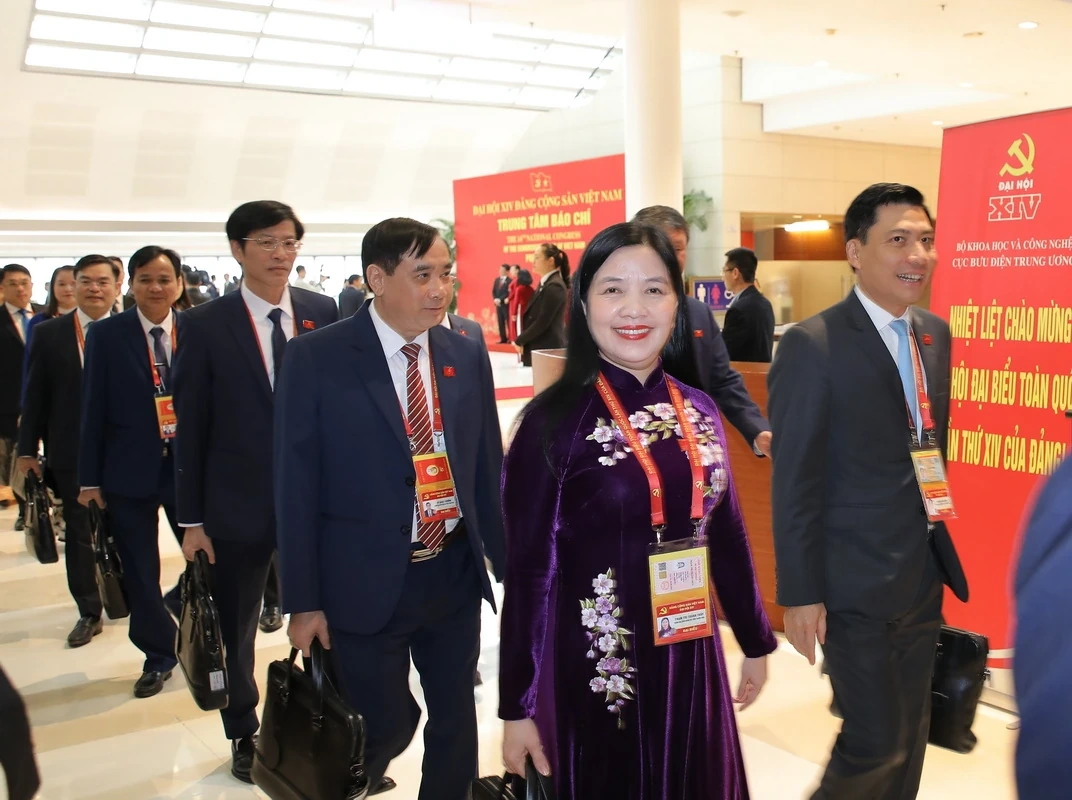 Đoàn đại biểu Đảng bộ tỉnh Thanh Hóa dự phiên bế mạc Đại hội XIV của Đảng