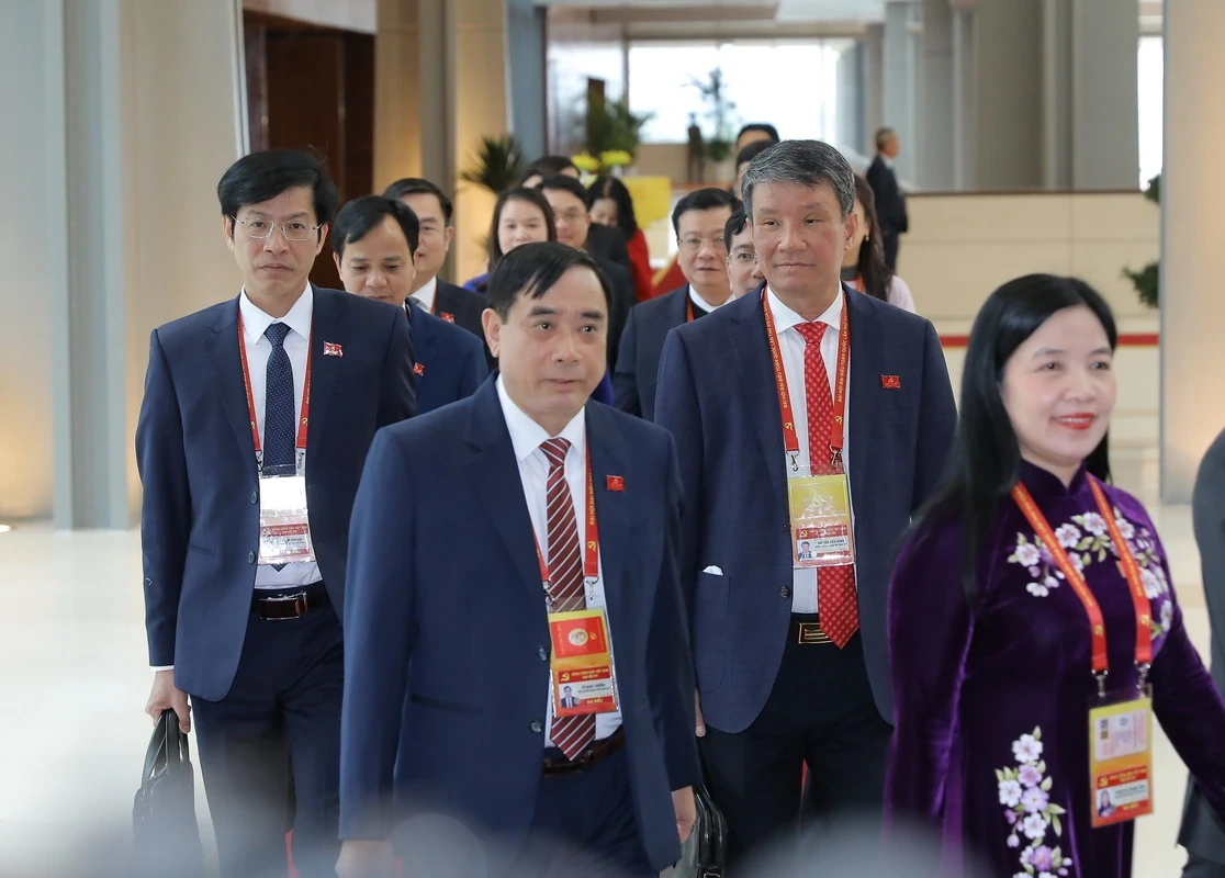 Đoàn đại biểu Đảng bộ tỉnh Thanh Hóa dự phiên bế mạc Đại hội XIV của Đảng