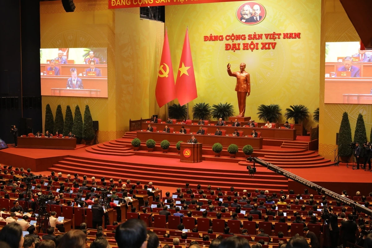 Đoàn đại biểu Đảng bộ tỉnh Thanh Hóa dự phiên bế mạc Đại hội XIV của Đảng