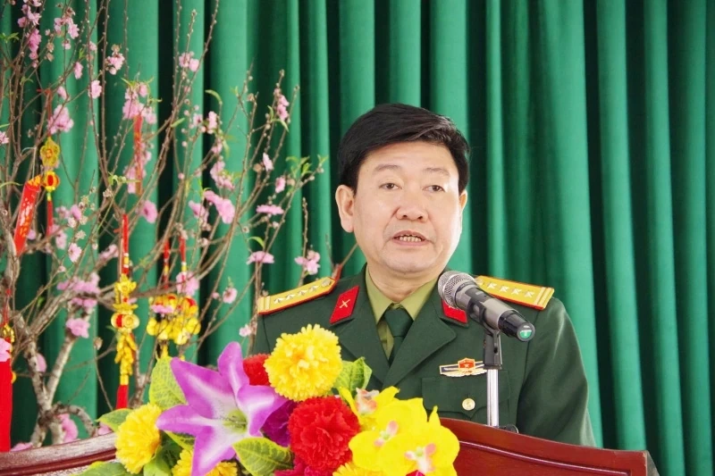 Bộ Chỉ huy Quân sự tỉnh thăm, chúc Tết cán bộ, chiến sĩ Tiểu đoàn Hỗn hợp Đảo Mê