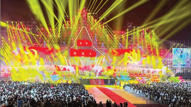 Tăng cường gắn kết chiến lược Việt Nam-Lào