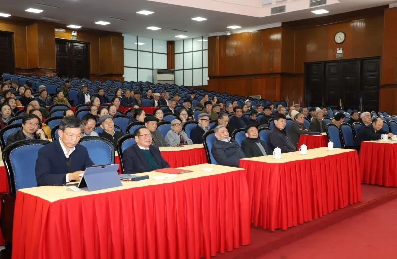 UBND tỉnh Thanh Hóa gặp mặt cán bộ hưu trí qua các thời kỳ