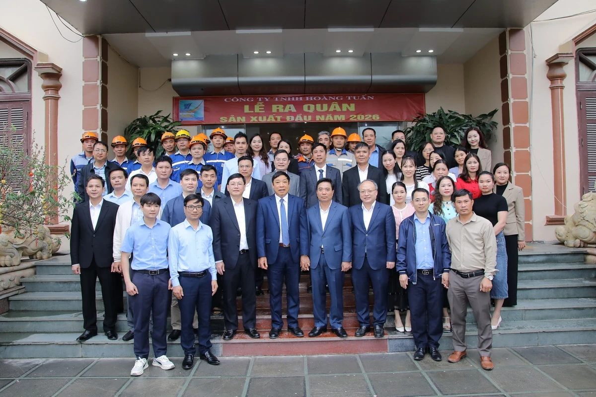 Bí thư Tỉnh ủy Nguyễn Doãn Anh dự lễ ra quân sản xuất đầu năm tại một số doanh nghiệp trên địa bàn tỉnh