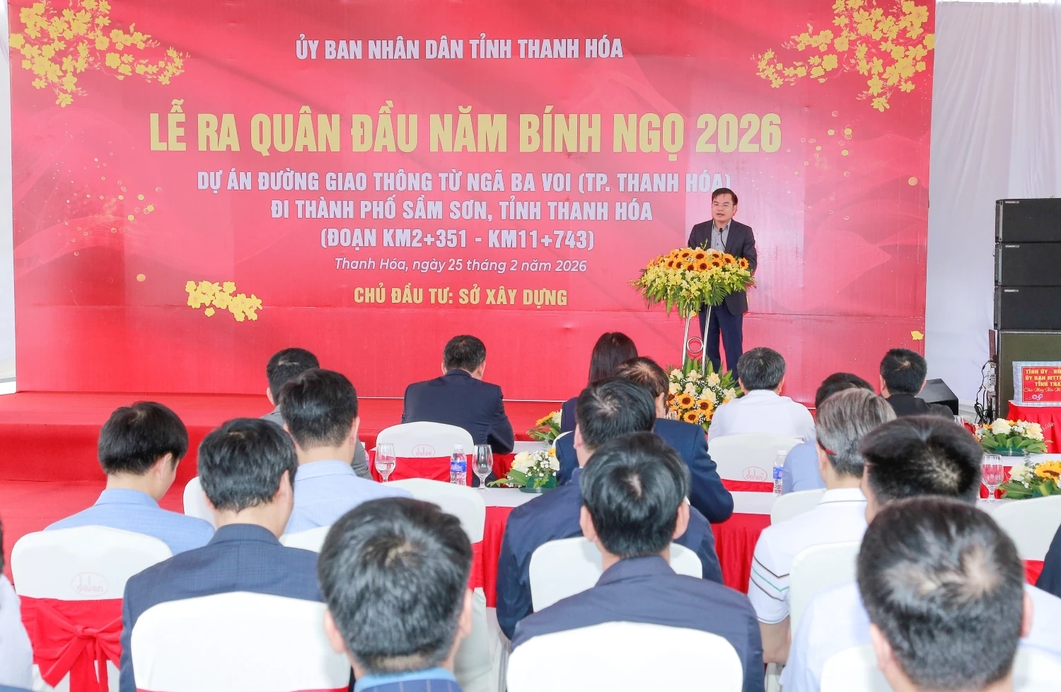 Ra quân thực hiện dự án đường giao thông trọng điểm