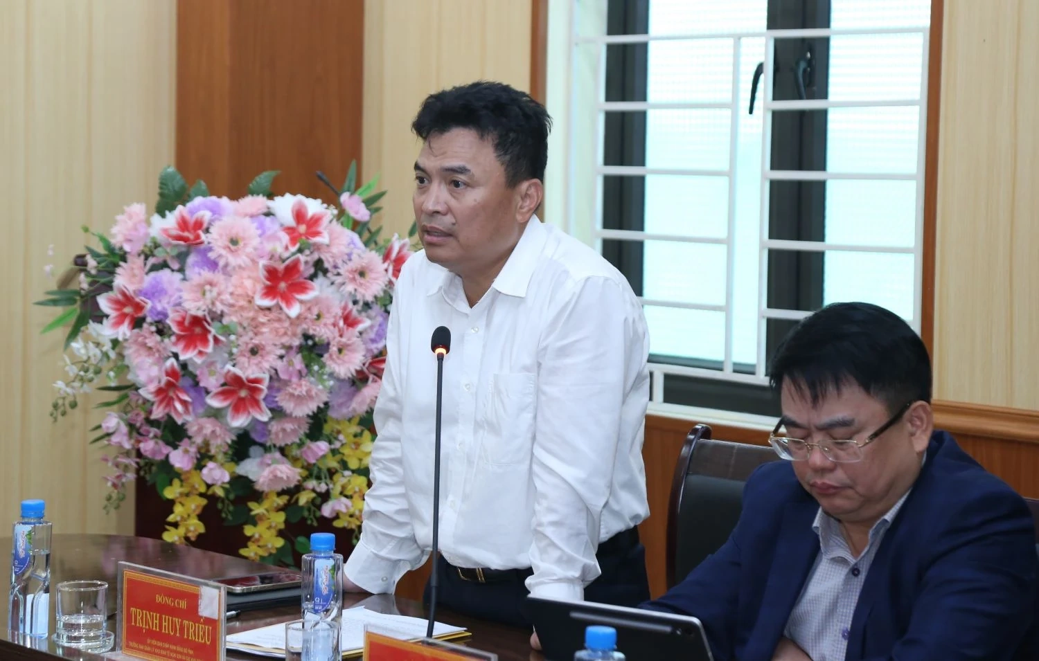 Chủ tịch UBND tỉnh Nguyễn Hoài Anh thăm, kiểm tra và làm việc với các xã thuộc vùng huyện Thọ Xuân cũ