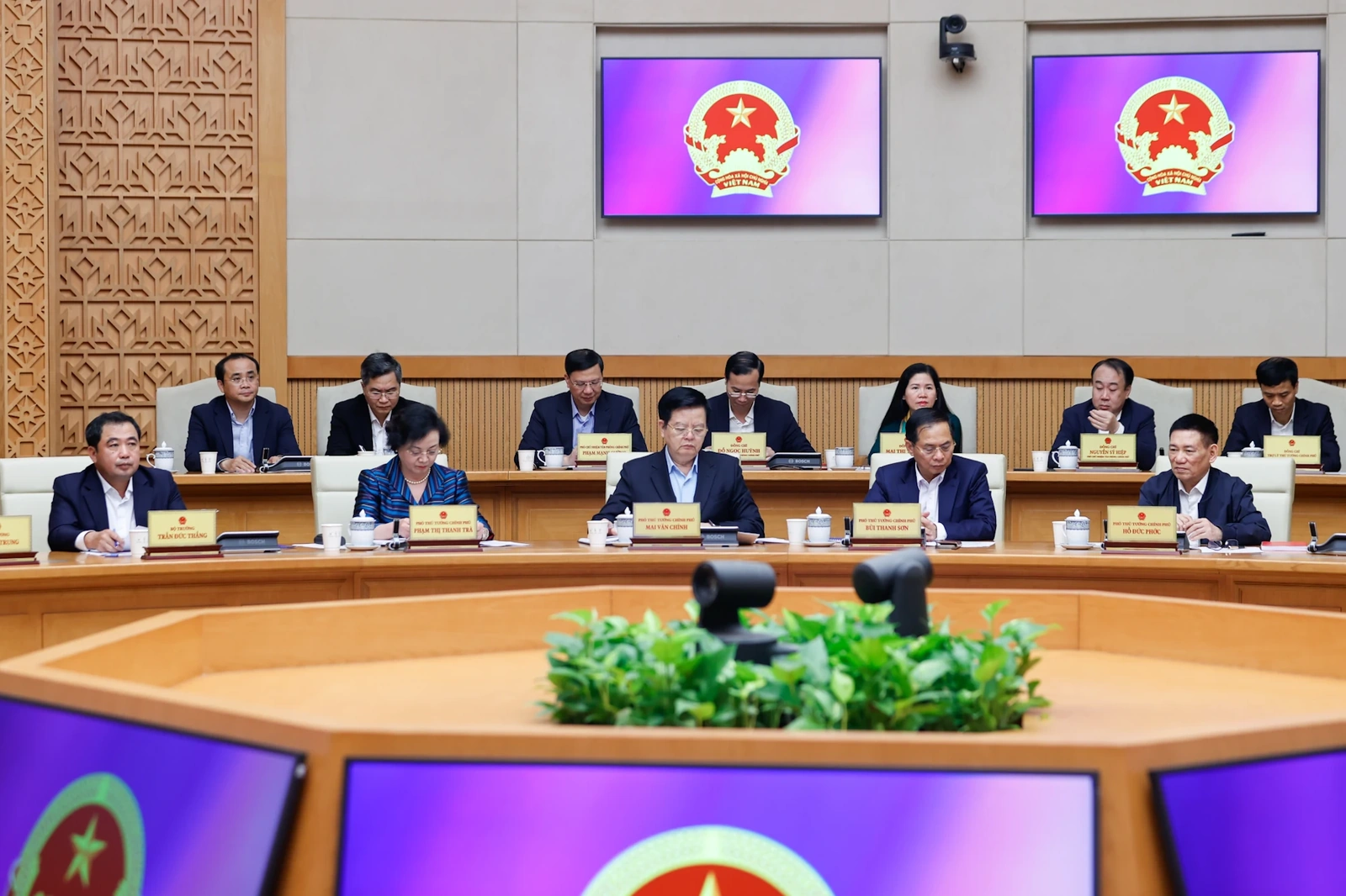 Thủ tướng Chính phủ: Tập trung triển khai ngay các nhiệm vụ trọng tâm sau Tết