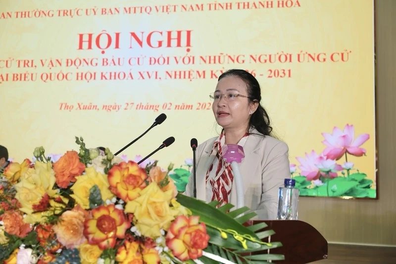 Các ứng cử viên ĐBQH khóa XVI tiếp xúc cử tri, vận động bầu cử tại đơn vị bầu cử số 5