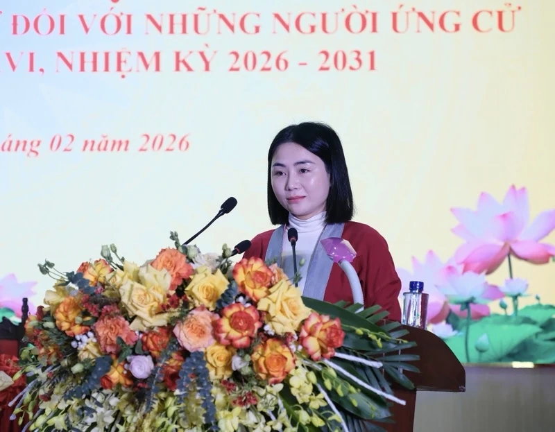 Các ứng cử viên ĐBQH khóa XVI tiếp xúc cử tri, vận động bầu cử tại đơn vị bầu cử số 5