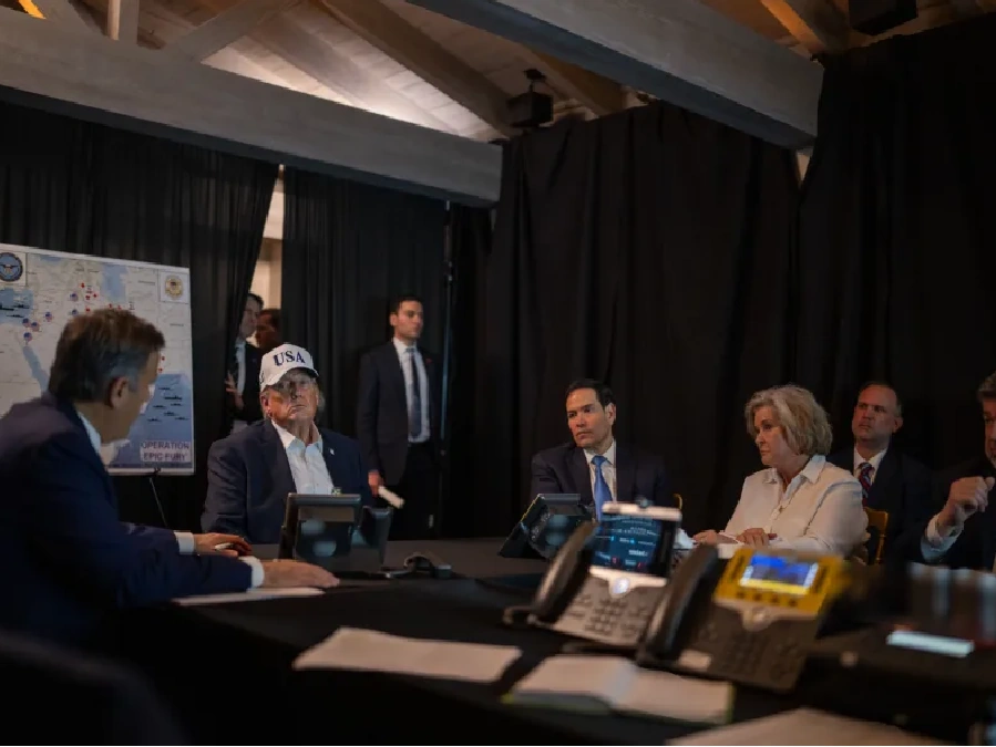 Iran hậu Khamenei: Cơ hội cải cách hay vòng xoáy bất ổn mới?