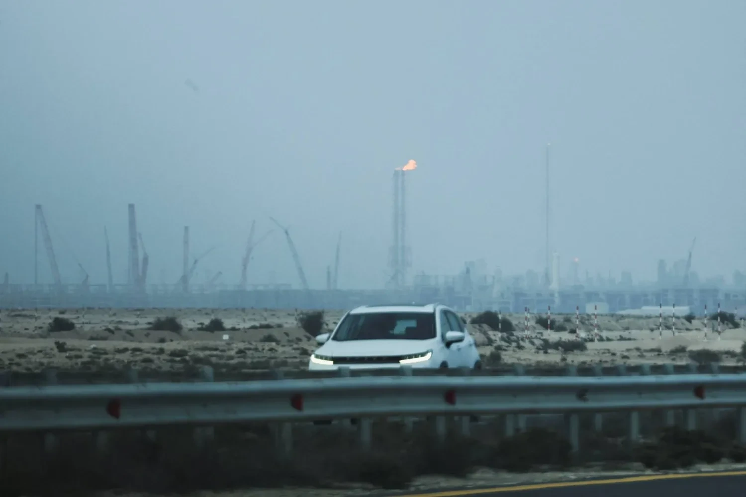 Nga kêu gọi kiềm chế, thúc đẩy giải pháp ngoại giao trước nguy cơ leo thang tại Trung Đông