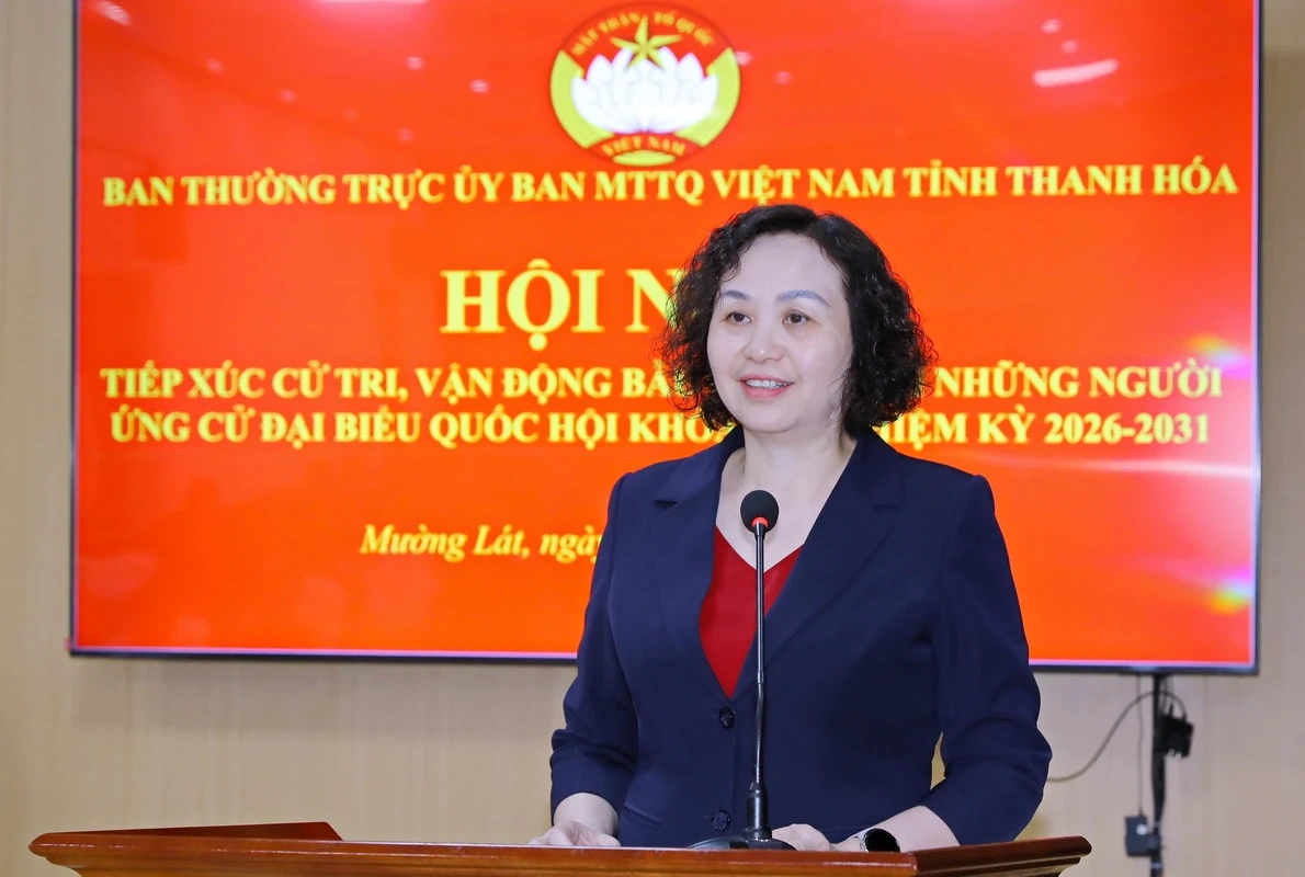 Bí thư Tỉnh ủy Nguyễn Doãn Anh và người ứng cử tiếp xúc cử tri, vận động bầu cử đại biểu Quốc hội, đại biểu HĐND tỉnh Thanh Hóa