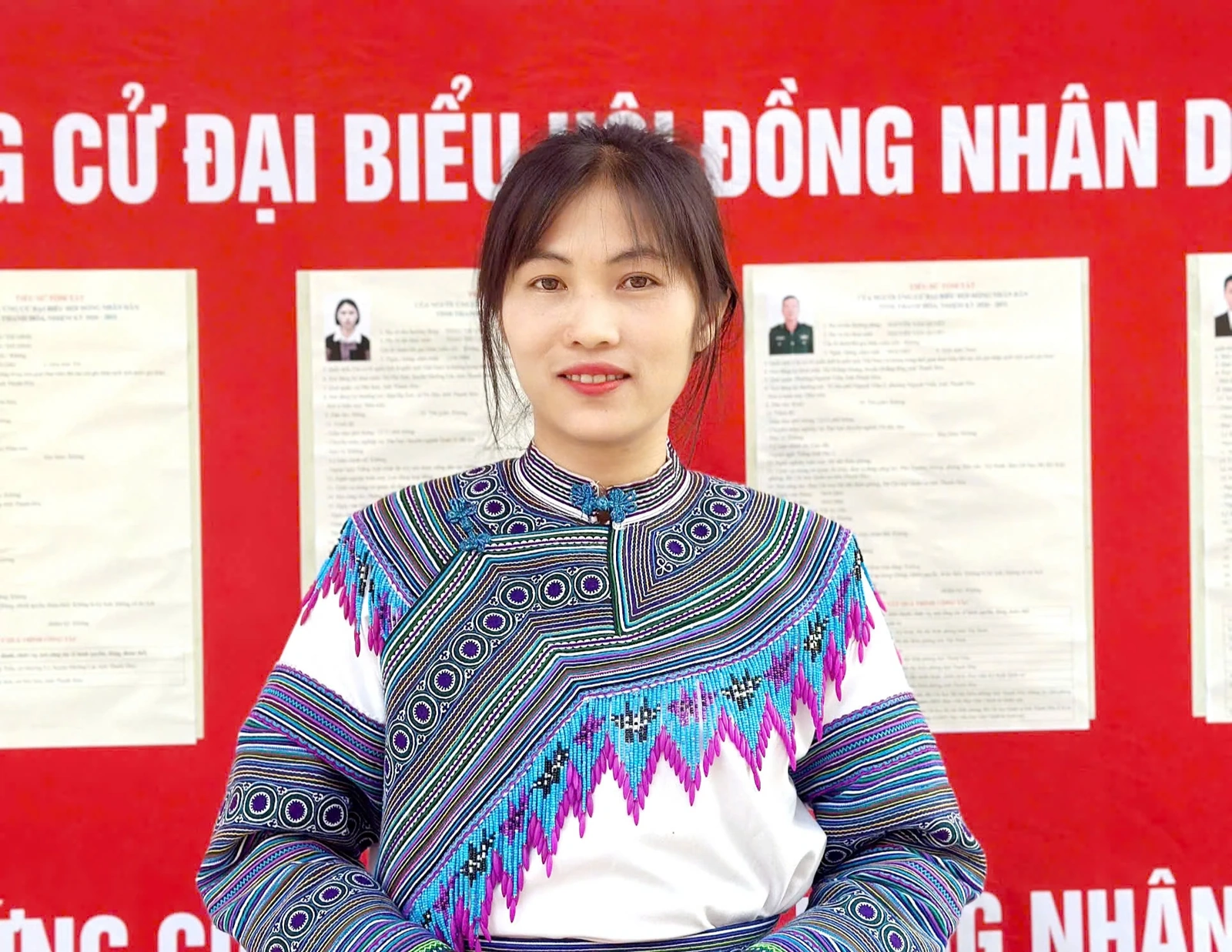 Phụ nữ Thanh Hóa mang sắc phục dân tộc, áo dài truyền thống trong ngày hội lớn