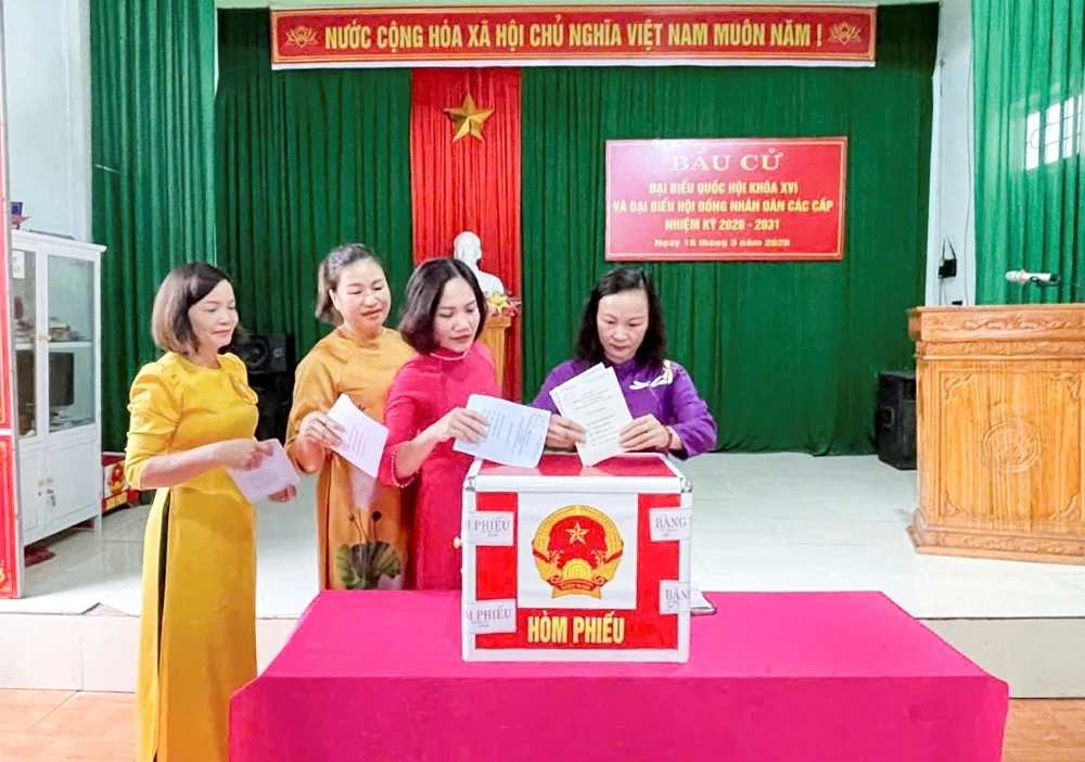 Ngày bầu cử 15/3: Cử tri toàn tỉnh “Chung ngày hội lớn”