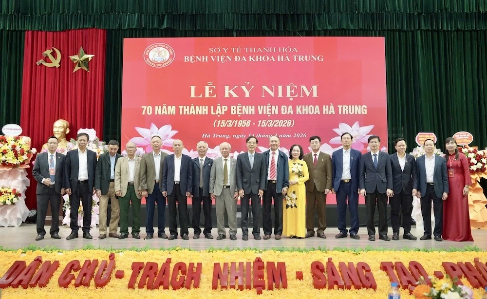 Bệnh viện Đa khoa Hà Trung kỷ niệm 70 năm thành lập