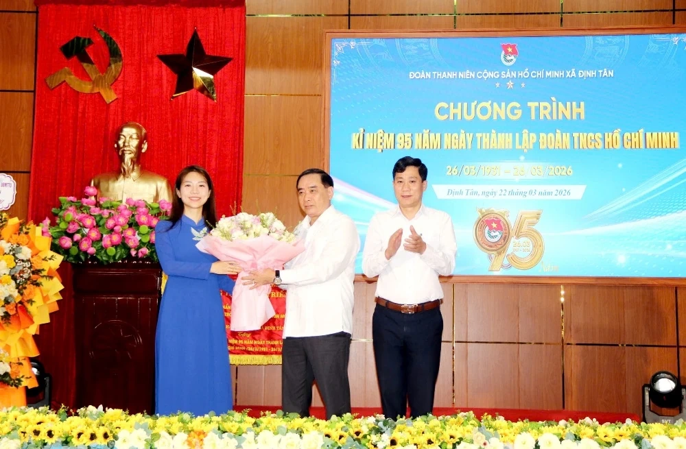 Đoàn TNCS Hồ Chí Minh xã Định Tân: Khơi dậy khát vọng cống hiến, xung kích đi đầu