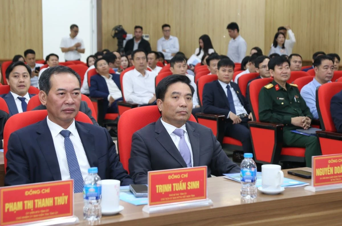 Chính thức vận hành Trung tâm giám sát, điều hành thông minh tỉnh Thanh Hóa