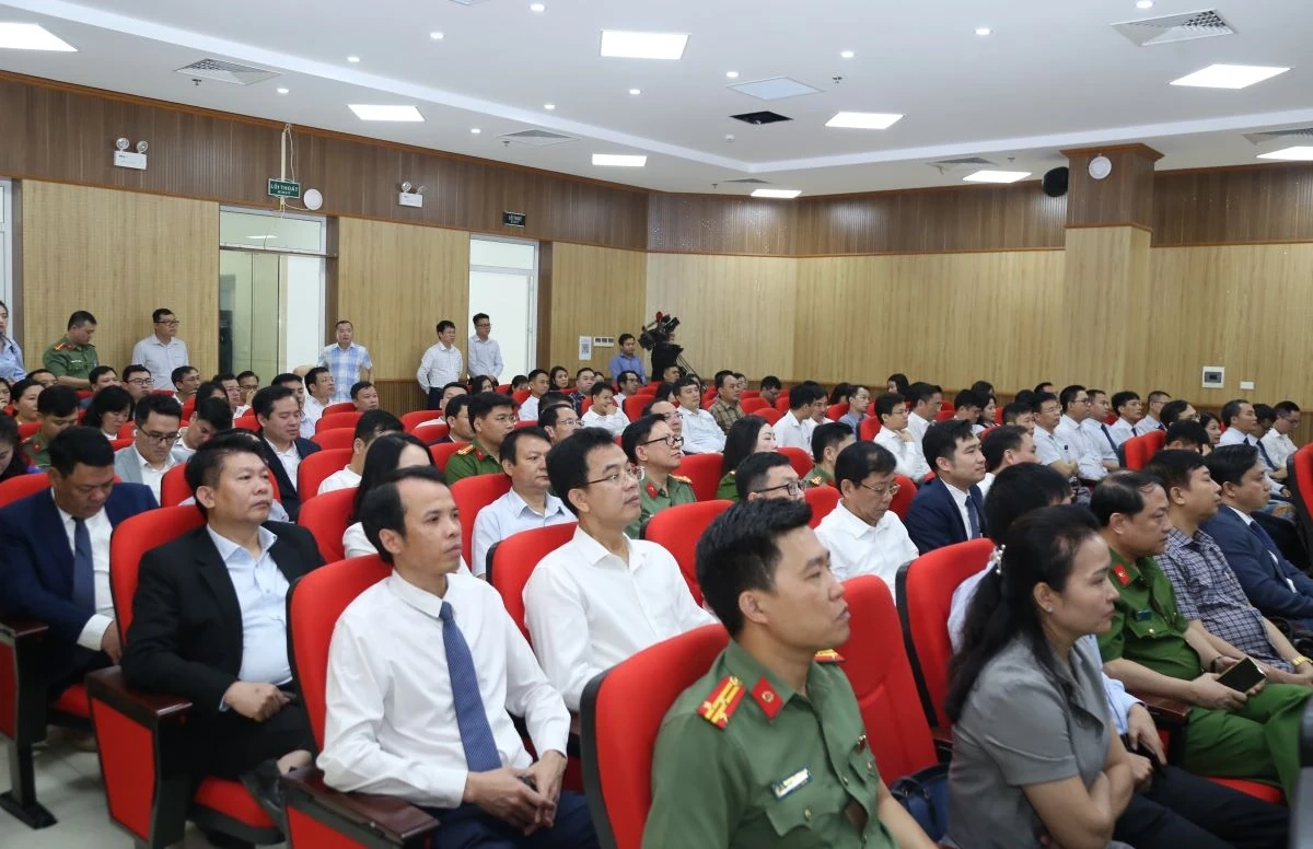 Chính thức vận hành Trung tâm giám sát, điều hành thông minh tỉnh Thanh Hóa