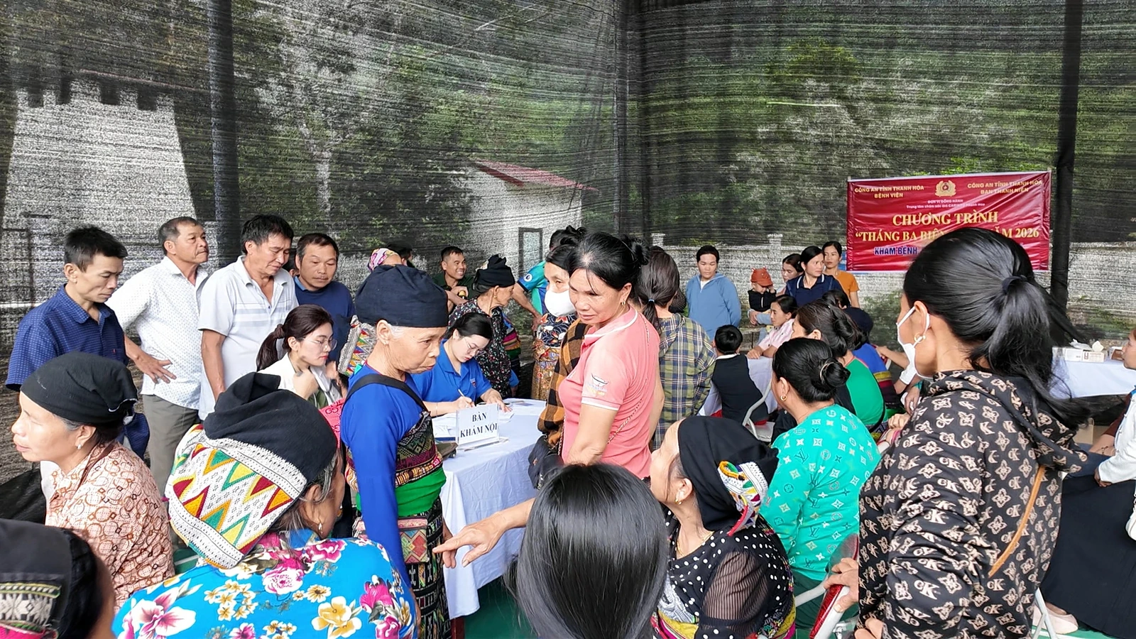 Nhiều hoạt động thiết thực, ý nghĩa trong Chương trình “Tháng Ba biên giới” năm 2026