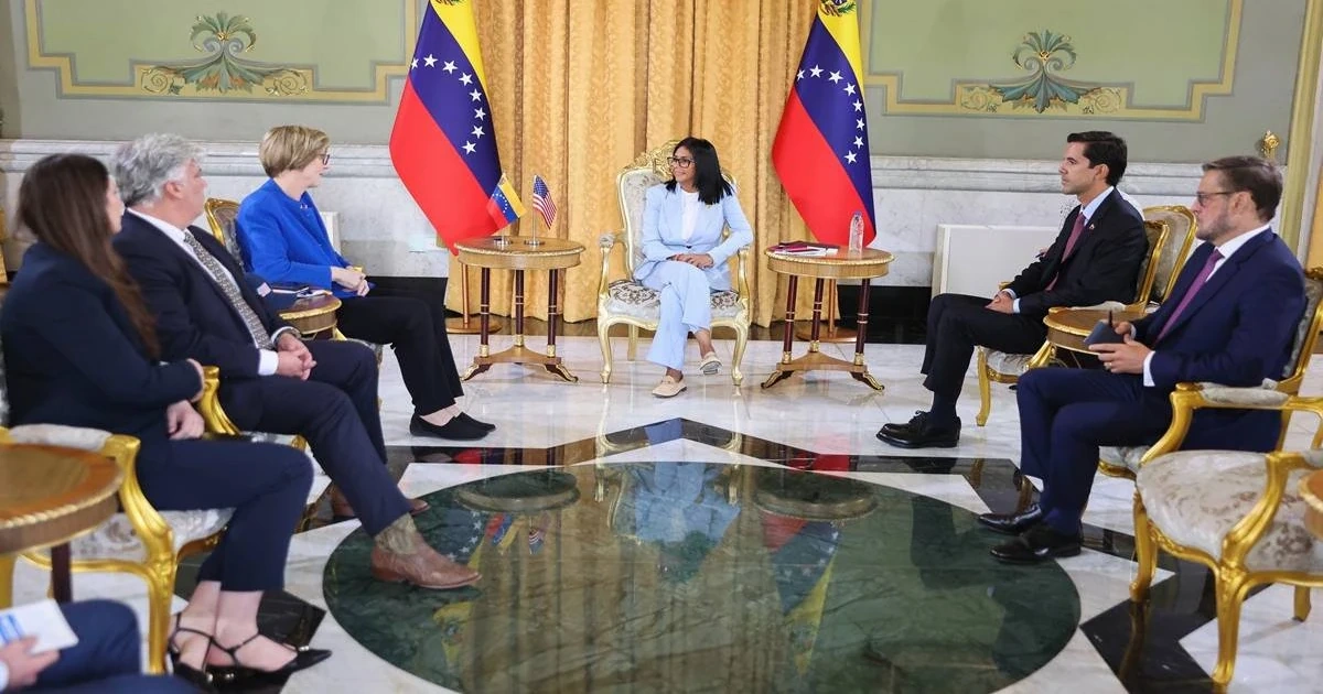 Tổng thống lâm thời Venezuela tiếp đoàn Thượng viện Mỹ, thúc đẩy tiến trình cải thiện quan hệ song phương