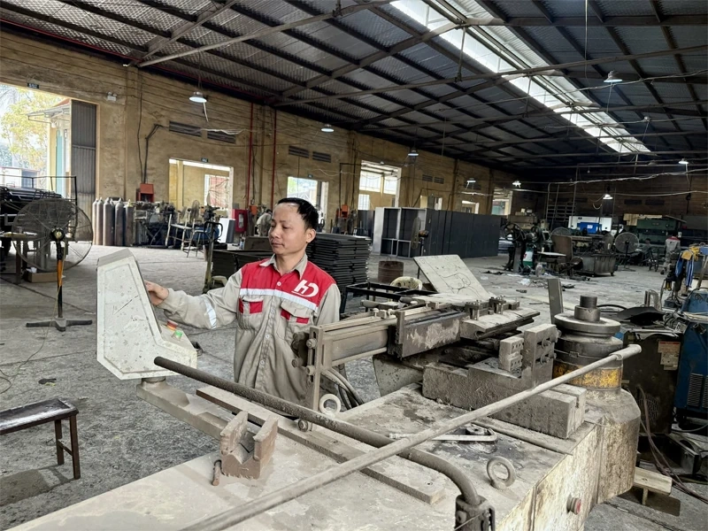 Tổ trưởng tổ cơ khí đam mê sáng tạo