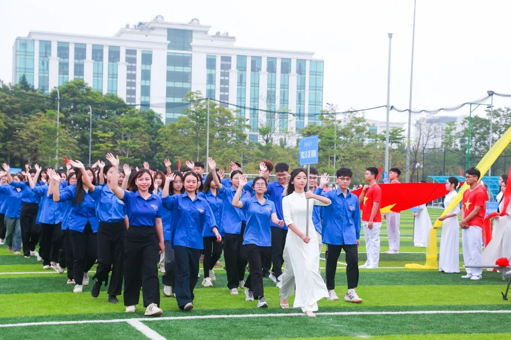 Khai mạc Đại hội Thể dục thể thao phường Hạc Thành