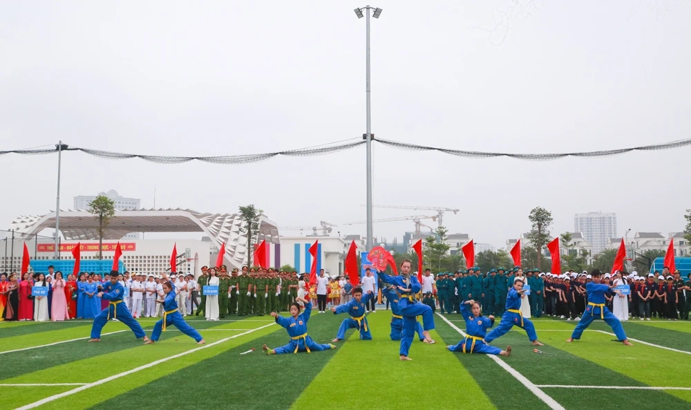 Khai mạc Đại hội Thể dục thể thao phường Hạc Thành