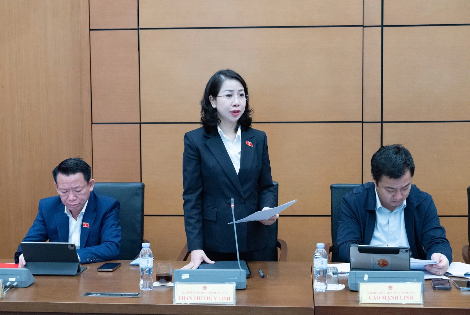 Đề xuất giải pháp phát triển kinh tế bền vững, phấn đấu đạt mục tiêu tăng trưởng hai con số